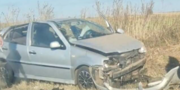 S-au rostogolit cu mașina, iar mama șoferiței  de 21 de ani a murit în accident pe drumul Salard-Cauceu