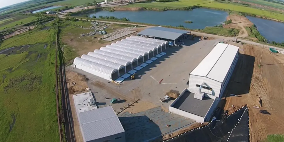 Firma care tratează gunoaiele orădenilor după ce a câștigat contractul sublicitand, șantajează CJ Bihor. Dacă CJ nu creste tariful pleacă din afacere