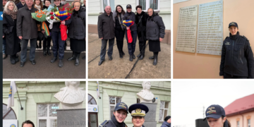 Șefa de promoție a polițiștilor de frontiera, Ioana Voit, în garda drapelului. Are numele înscris pe placa de onoare