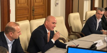 Fostul prefect de Bihor, Dumitru Tiplea, în Comisia pentru administrație publica și în cea pentru agricultura, în Camera Deputaților