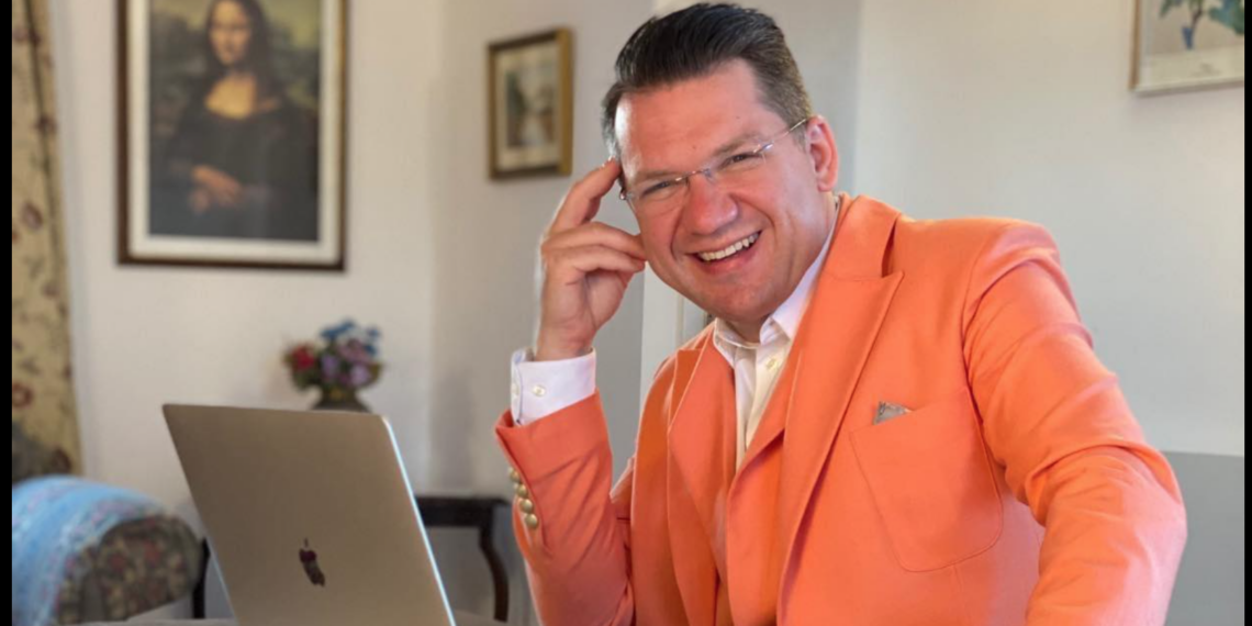 Deputatul AUR Bihor, Mihail NEAMȚU, conduce Comisia de Cultura din Camera Deputaților. Mottoul său este “Construim România Deșteaptă”