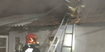 O orădeancă a murit în aceasta noapte într-un incendiu
