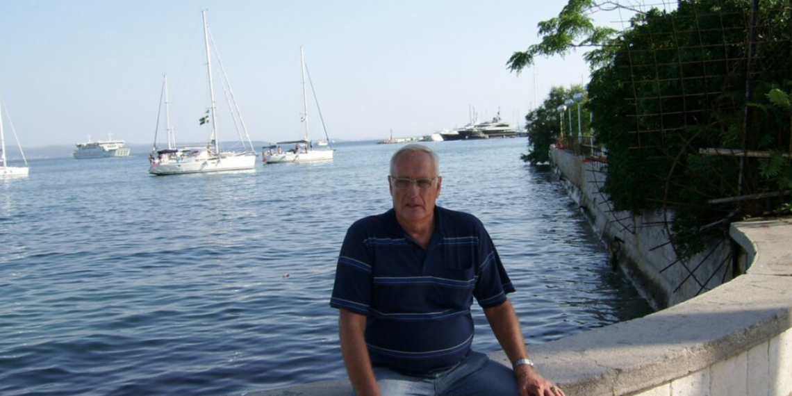 Au furat crucea Contelui Tisza György din cimitirul, din Salonta. Soția contelui, îndurerată:”Un gest de neînțeles, lipsit de respect față de memoria celor plecați dintre noi și față de istorie”