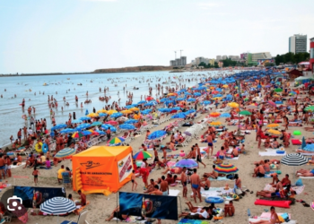 Plaje scoase la licitație în Mamaia, Vama Veche și alte stațiuni de pe litoralul Mării Negre, pentru sezoanele 2025-2034. De la cât poți licita