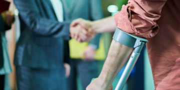 ÎCCJ: vătămarea corporală are în vedere leziuni traumatice evaluate prin cel puțin o zi de îngrijiri medicale