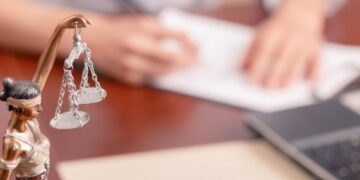 Validarea popririlor în cazul executării silite a unor creanţe bugetare sau fiscale | Practică neunitară