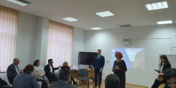 Provocările unei cariere în cercetare analizate de experți la Universitatea din Oradea