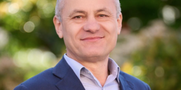 Avocatul Mircea Malan preia șefia județului. Ce planuri are pentru Bihor