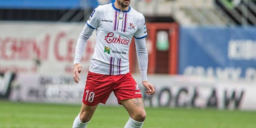 FC Bihor isi aduce un mijlocaș olandez