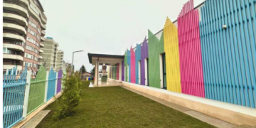 110 copii din Oradea vor beneficia de cea mai mare creșă din România