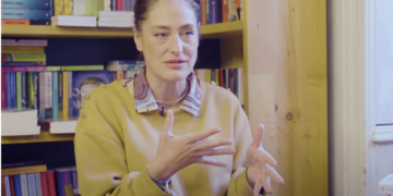 Profesoara care e vedeta printre elevi