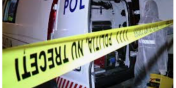 Cadavrul unei mame si a fiului sau , descoperite în casa, într-o comuna din Bihor