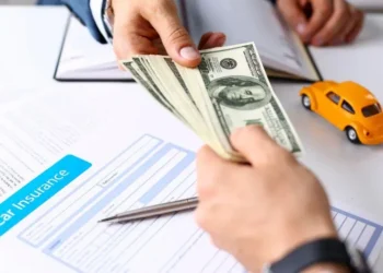 Întreruperea termenului de prescripţie a dreptului material la acţiune prin plata parţială efectuată de către societatea de asigurare