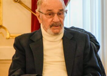 Eugen Țugulea, actorul orădean care a jucat 70 de ani pe scena Teatrului din Oradea. S-a întâlnit prima oară cu poezia lui Eminescu în 1957