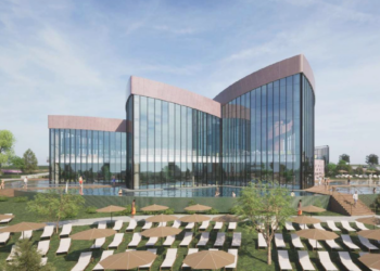 Primarul Cristian Laza anunță semnarea contractului de finanțare de 10 milioane euro pentru un aquapark cum nu mai există azi în România