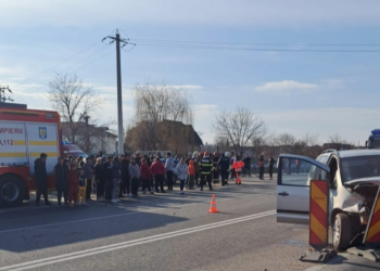 Accident pe centura Alesd. O femeie și un bărbat, la spital