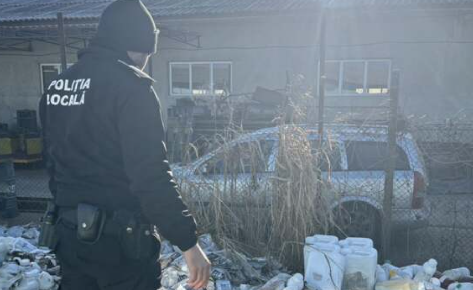 Bomba cu ceas langa Oradea.Deșeurile unei firme de comerț cu produse fitosanitare, în faliment, abandonate.Lichidatorul judiciar nu a dus măsura distrugerii la îndeplinire