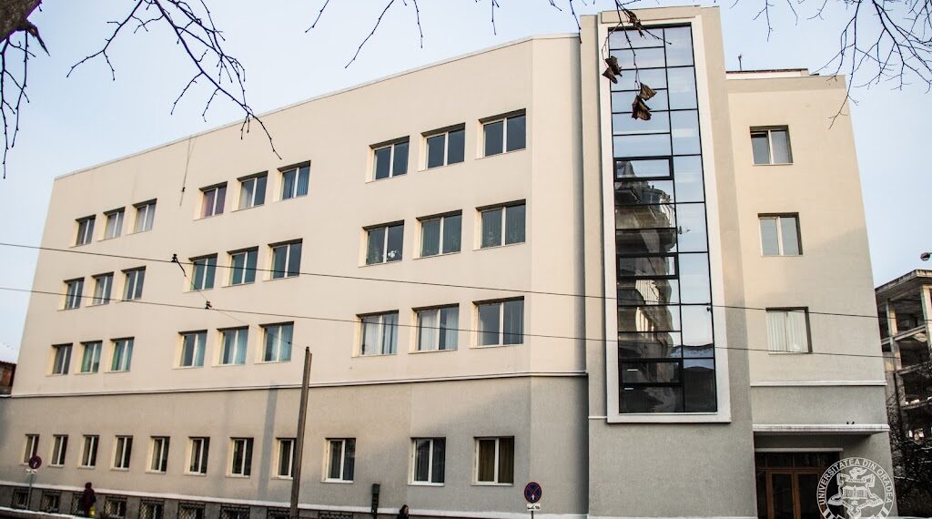 Program de burse pentru studenții de la Drept, Administrație Publică și Științe Economice