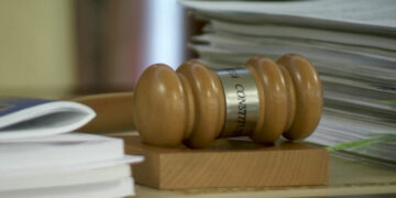 Excluderea inculpatul de la dreptul de a formula recurs în casație în ipoteza în care în mod greșit nu a fost dispusă încetarea procesului penal este neconstituțională