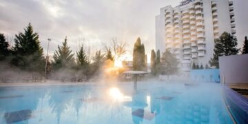 Gigantul hotelier Accor vine la Băile Felix.Turism Felix a aprobat încheierea unui contract de franciză cu Accor Hotel Services Magyarország Kft. Budapesta
