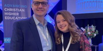 Lois Văduva, Annamaria Balla și Mirjam Somogyi, profesoare la UEO  au câștigat prestigiosul grant CCCU pentru un proiect inovator