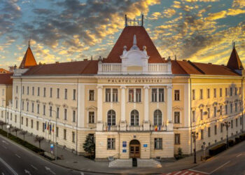 Executor judecătoresc și doi avocați trimiși în judecată pentru executări silite ilegale de peste 7,8 milioane de lei