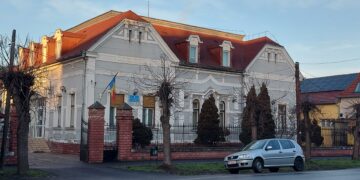 Recidivă periculoasă: Un bărbat din Tinca, arestat după noi amenințări la adresa unui polițist