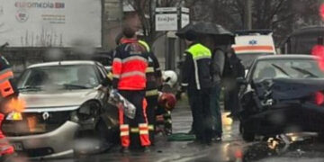 O persoană încarcerată după un accident pe Bulevardul Ștefan cel Mare