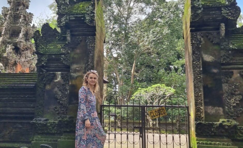 Conf. univ. dr. Amalia Sturza, de la Universitatea din Oradea, pentru a treia oară invitată a Universității Malang – Indonezia