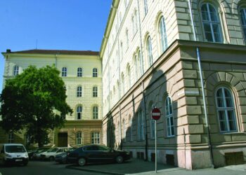 Un avocat agresat de un client care a cerut restituirea onorariului