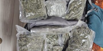 Șef de secție de poliție reținut de DIICOT: petreceri cu droguri în propria locuință