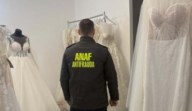 ANAF scoate la vânzare sute de rochii de mireasă confiscate în Oradea