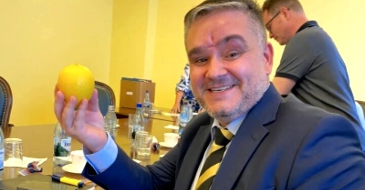 Avocat condamnat la 3 ani de închisoare după ce a încasat 3 milioane lei dintr-un dosar în care n-avea treabă