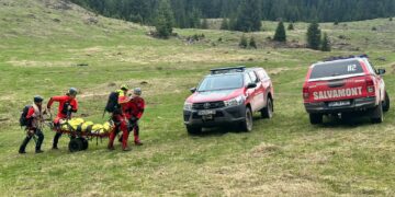 Salvatori în alertă: accident și turiști blocați pe traseu, într-un weekend plin pentru Salvamont Bihor