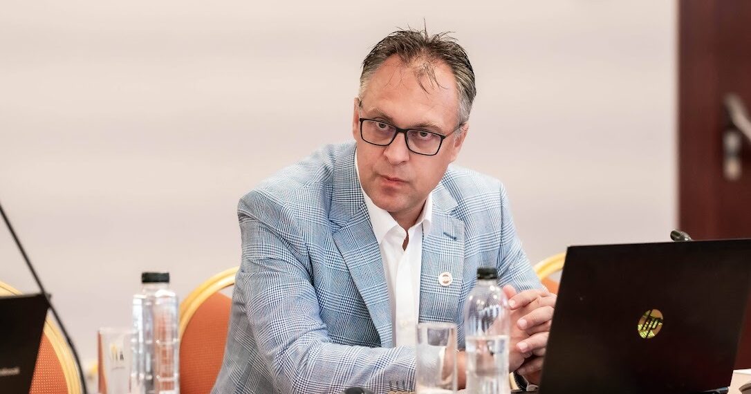 INTERVIU cu av. Domocoș Cristian: „nu mă văd făcând profesional altceva decât avocatură”