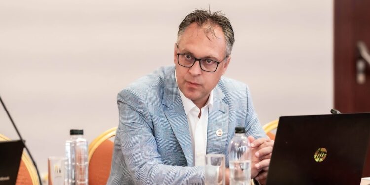 INTERVIU cu av. Domocoș Cristian: „nu mă văd făcând profesional altceva decât avocatură”