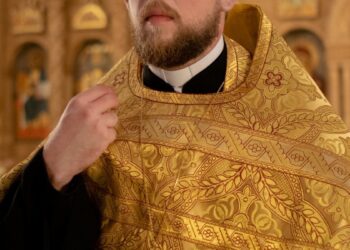 Funcțiile religioase exercitate fără drept ar putea deveni infracțiune