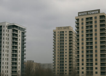 14 inculpați, printre care avocați și notari trimiși în judecată pentru o schemă de 8,7 milioane de euro