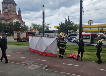 Bărbat de 36 de ani, decedat într-o stație de tramvai din Oradea