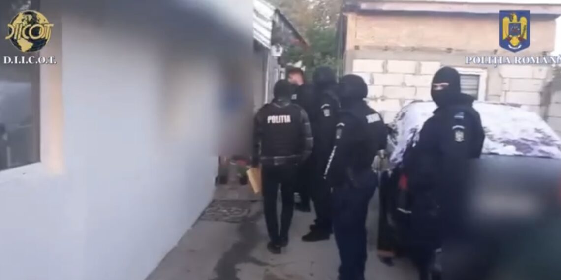 DIICOT Oradea: Rețineri într-un dosar de trafic de minori și prostituție