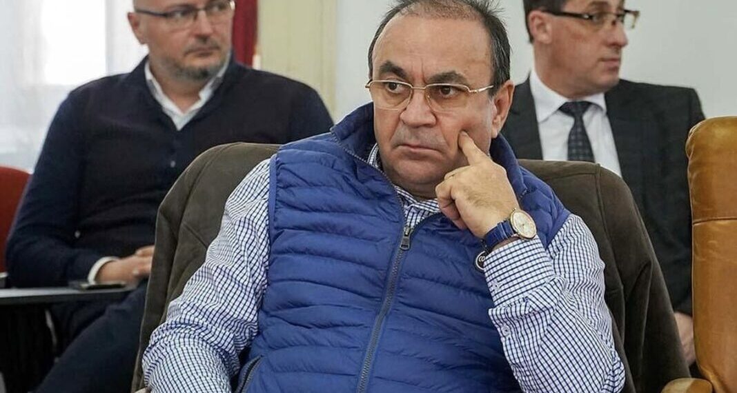 Directorul Direcției pentru Agricultură Bihor, Nicolae Hodișan, plasat sub control judiciar pentru abuz în serviciu