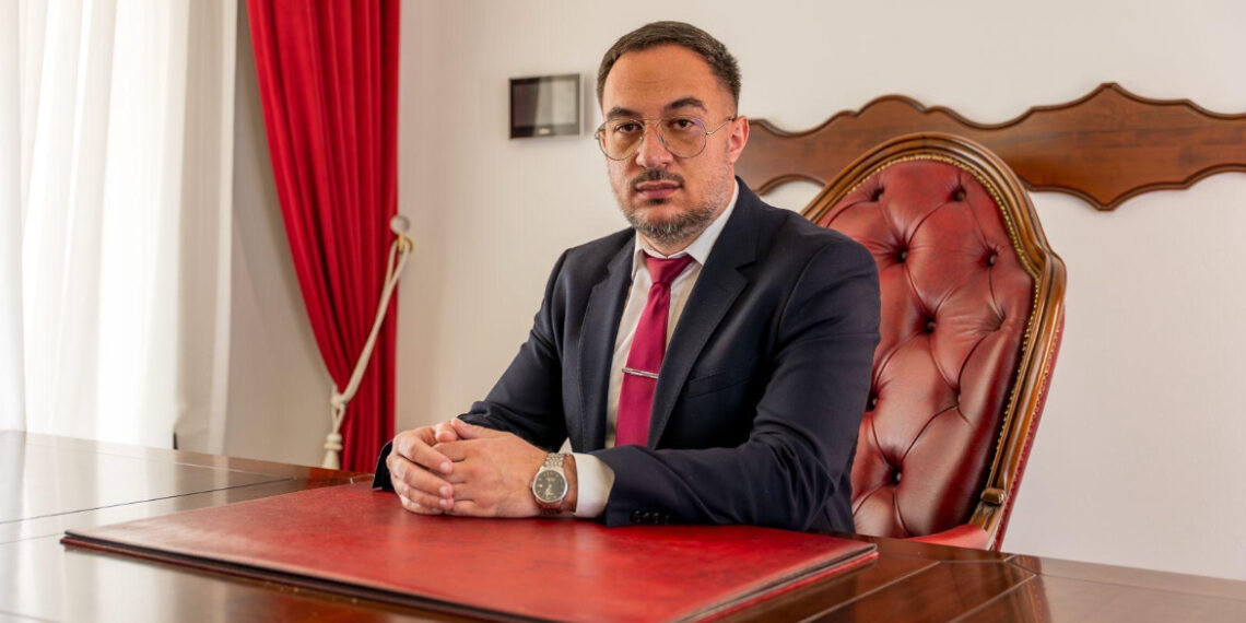 INTERVIU cu av. COSMIN BUTA: avocații nu garantează câștigarea unui proces, ci garantează că fac tot posibilul din punct de vedere legal ca interesul clientului să fie satisfăcut