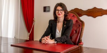 INTERVIU cu av. IOANA ȚENȚ: clientul mulțumit îți aduce alți doi, restul e strategie și muncă grea