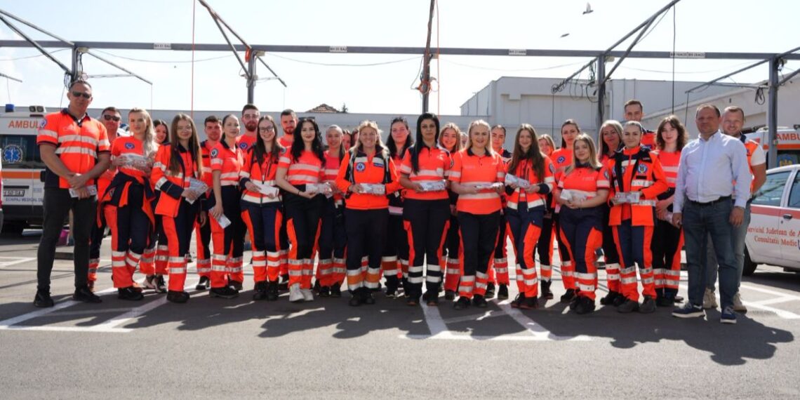 „Vino, învață să salvezi o viață” – apelul atletei Simona Lungu către orădeni: curs-maraton de prim ajutor la Oradea Arena, pe 24 mai