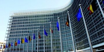 Tribunalul UE: Ursula von der Leyen şi Comisia Europeană au ascuns ilegal SMS-urile despre Pfizer în pandemie