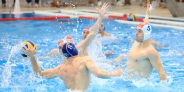 Raul Gavriș face minuni la penalty-uri și CSM Oradea e din nou campioană națională la polo!