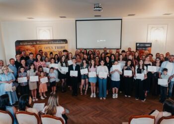 Open Tribe a sărbătorit finalul unui nou an academic printr-un eveniment care a pus în valoare curajul copiilor și implicarea părinților