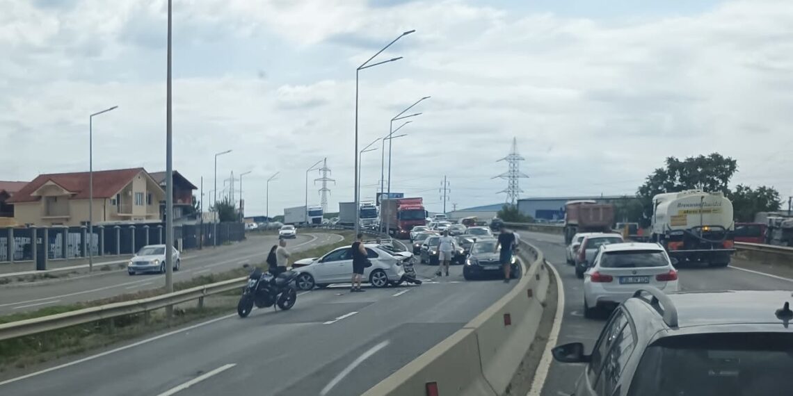 Accident pe Centura Oradea, înainte de Strada Ciheiului