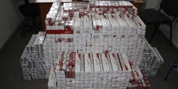Captură de proporții: contrabandiști cu 360.000 de țigarete, prinși la vamă