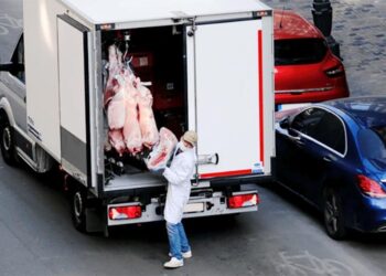 O înșelăciune cu gust de carne: Cum un recidivist a păcălit o firmă cu peste 160.000 de lei.